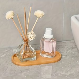 A Bamboo Oval Tray Suitable for The Bathroom, Kitchen, Or Dining Room, Serving As a Wooden Storage And Decorative Display for Small Items. (Non-Food Contact)