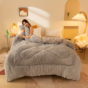 Ultra-Soft Faux Mink Plush Throw Blanket - Thick, Lightweight & Warm For All Seasons, Versatile Solid Color Design, Machine Washable, Christmas Present