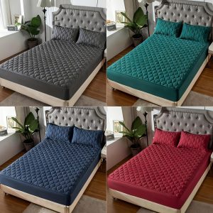 1pc Quilted Mattress Protector (Without Pillowcase And Core), Soft Comfortable Solid Color Bedding Mattress Cover, for Bedroom, Guest Room, with Deep Pocket, Fitted Bed Sheet Only