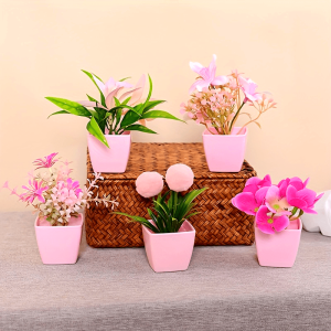 5pcs Realistic Mini Artificial Plants with Pots - Fake Mini Houseplants Suitable for Home, Office Desk Decor, Low-Maintenance Miniature & Shrubs, Easter/Thanksgiving/Mother' Day Centerpiece, Plastic Plants with Containers